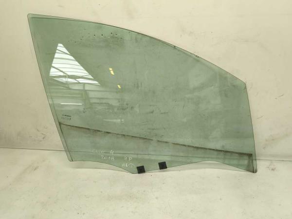 VITRE AVANT DROIT RENAULT - Vue 1